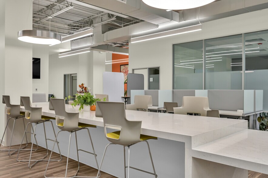 More Photos Of 14150 Huffmeister Rd, Cypress Coworking Space