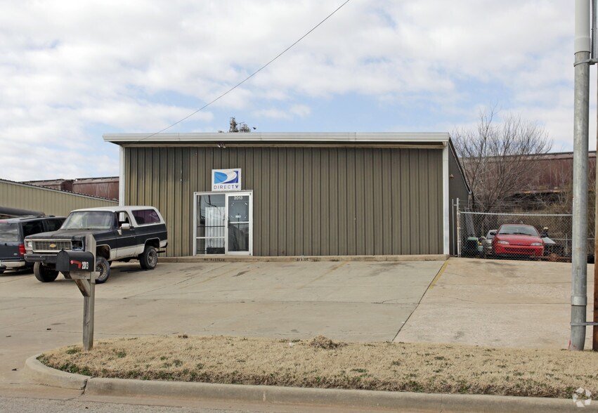 More Photos Of 2009 S Santa Fe Ave, Oklahoma City Unknown For Lease