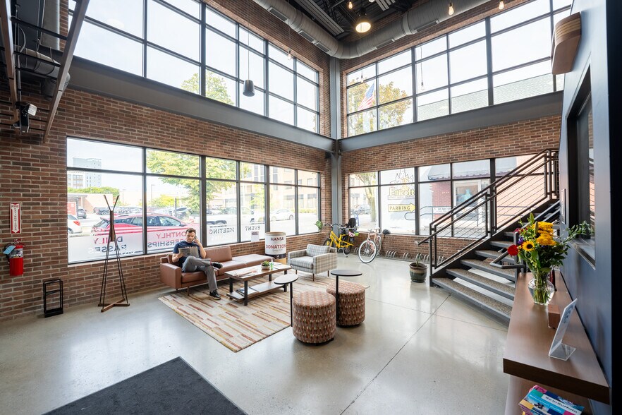 More Photos Of 505 Ellicott St, Buffalo Coworking Space