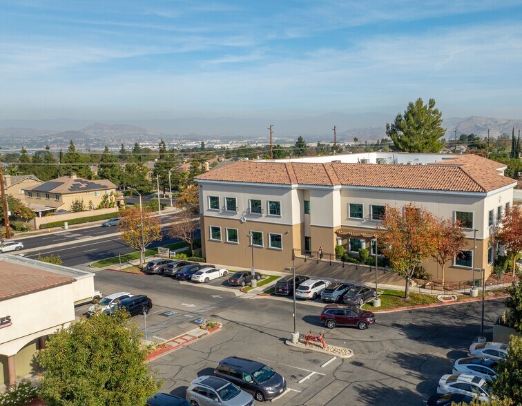 More Photos Of 260 E Ontario Ave, Corona Medical For Sale