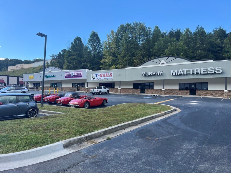More Photos Of 1142 W US Highway 64, Murphy General Retail For Sale