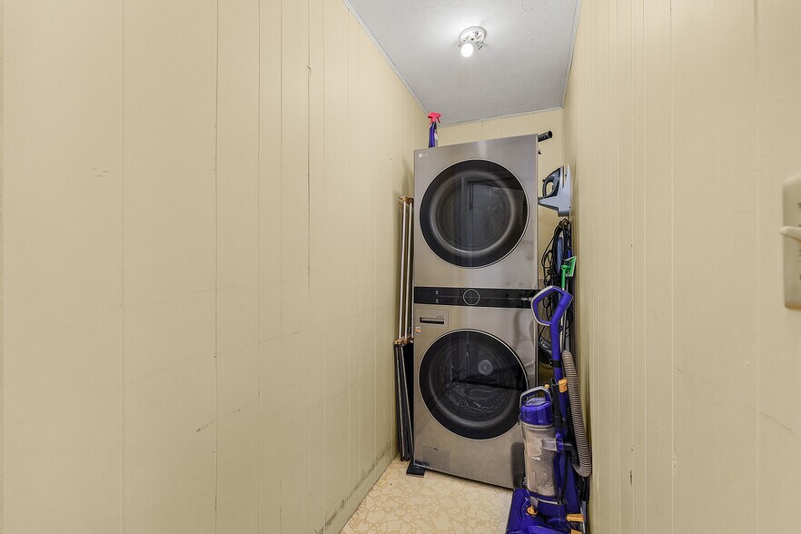 More Photos Of 610 Donax St, Sanibel Apartments For Sale