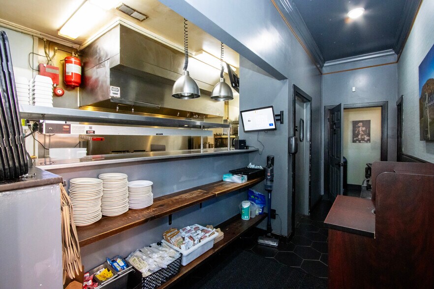 More Photos Of 153 W Main St, Loudonville Restaurant For Sale