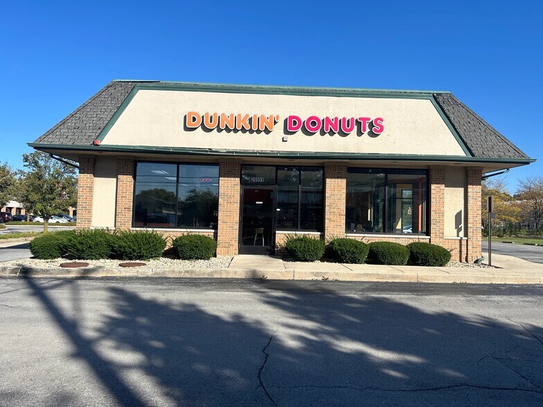 More Photos Of 20551 S La Grange Rd, Frankfort General Retail For Lease