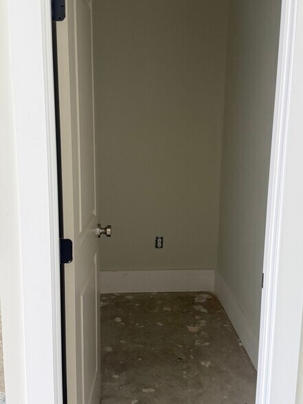 More Photos Of 5824 New Nashville Hwy, Murfreesboro Warehouse For Sale