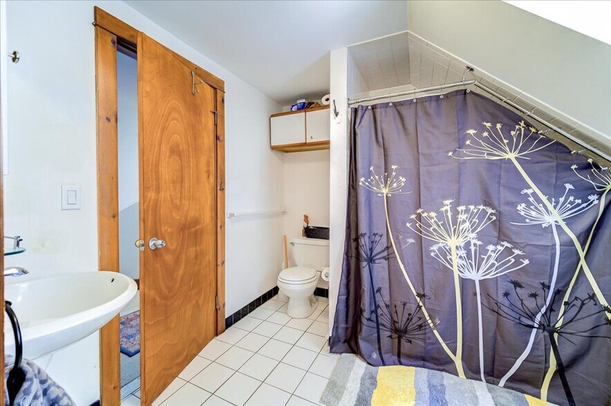 More Photos Of 12 Woodlea Rd, Salt Point Multifamily For Sale