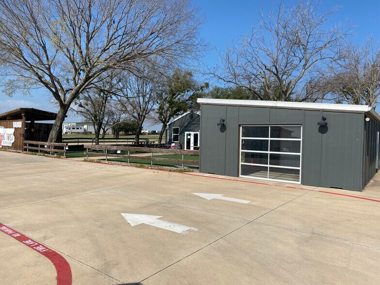 More Photos Of 9675 Helms Trl, Forney Industrial For Sale