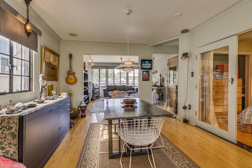 More Photos Of 3401-3405 S Lyndale Ave, Minneapolis Storefront Retail Residential For Sale