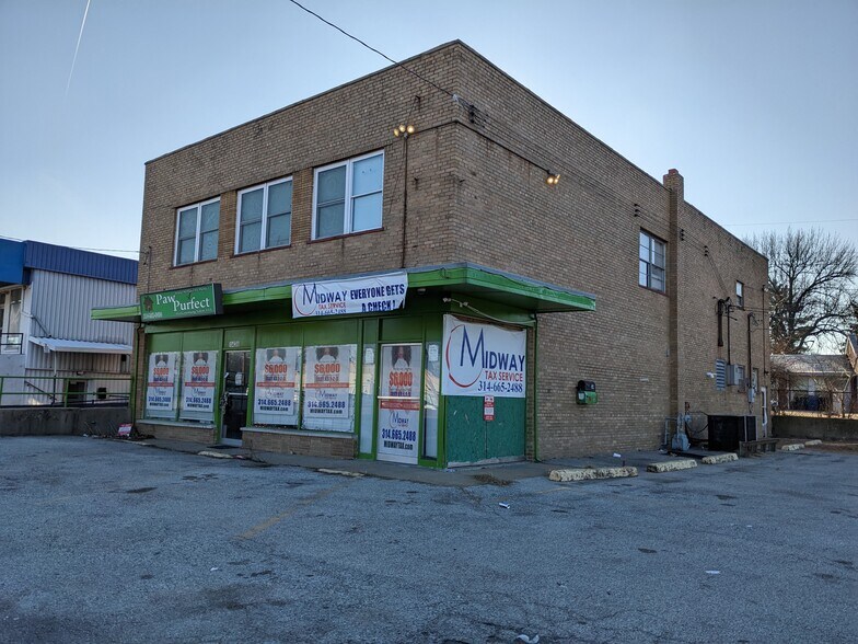 More Photos Of 1434-1436 Chambers Rd, Saint Louis Veterinarian Kennel For Sale