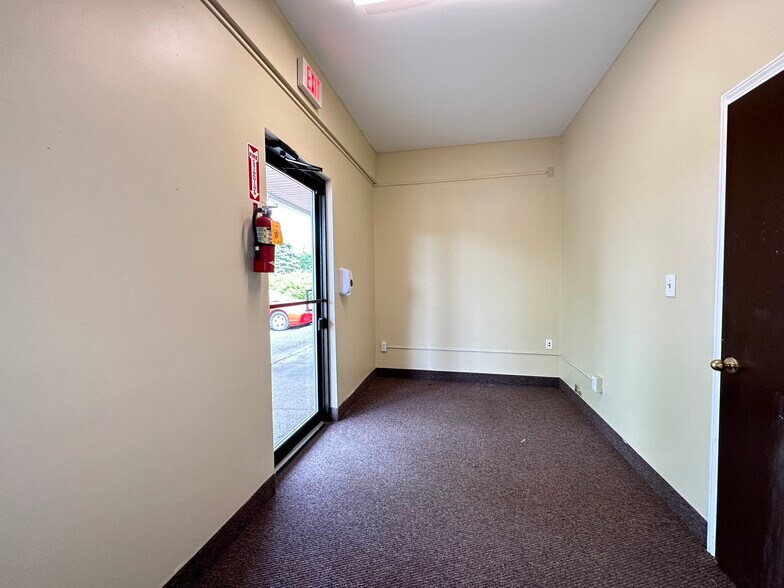 More Photos Of 1001 S 1st St, Fulton Apartments For Lease