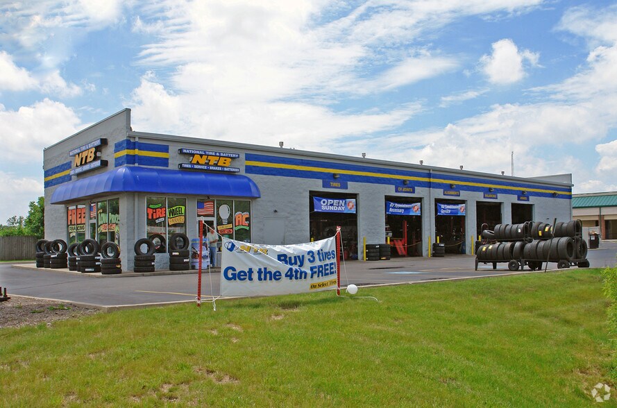 More Photos Of 2901 Harshman Rd, Dayton Auto Repair For Lease