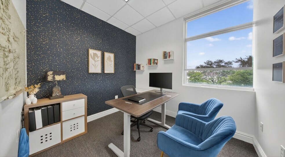 More Photos Of 10900 NW 25th St, Doral Office For Lease