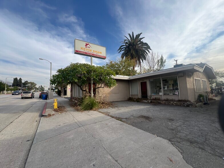 Primary Photo Of 224 E Foothill Blvd, Monrovia Freestanding For Sale
