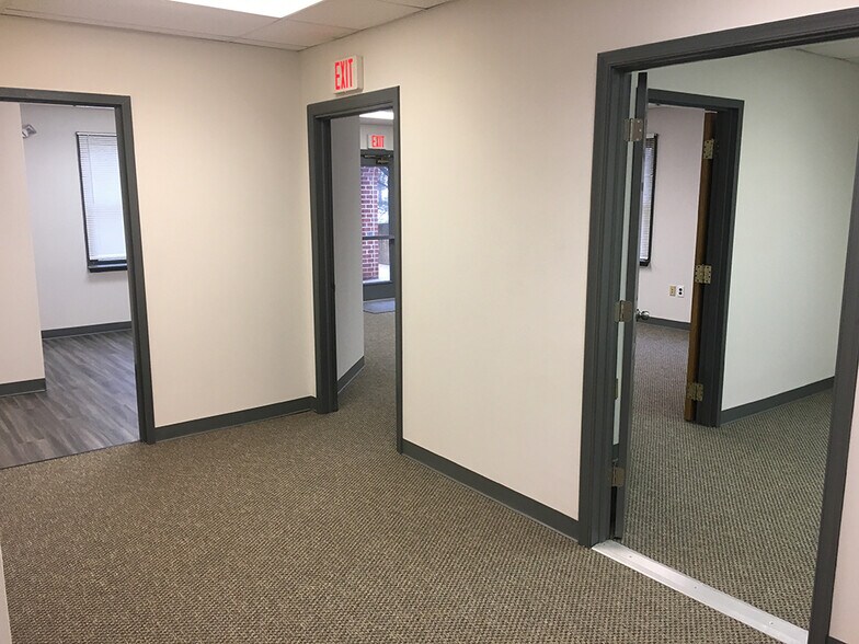 More Photos Of 2500 E High St, Pottstown Office For Sale