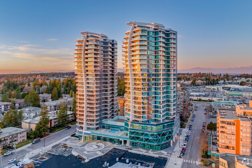 More Photos Of 1493 Foster St, White Rock Apartments For Lease