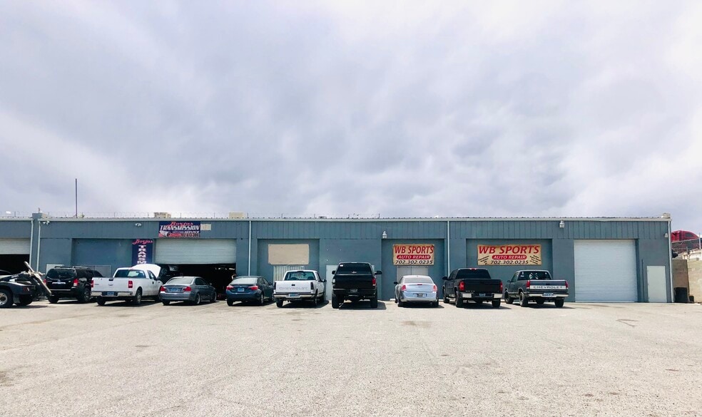 More Photos Of 2061 Losee Rd, North Las Vegas Auto Repair For Sale