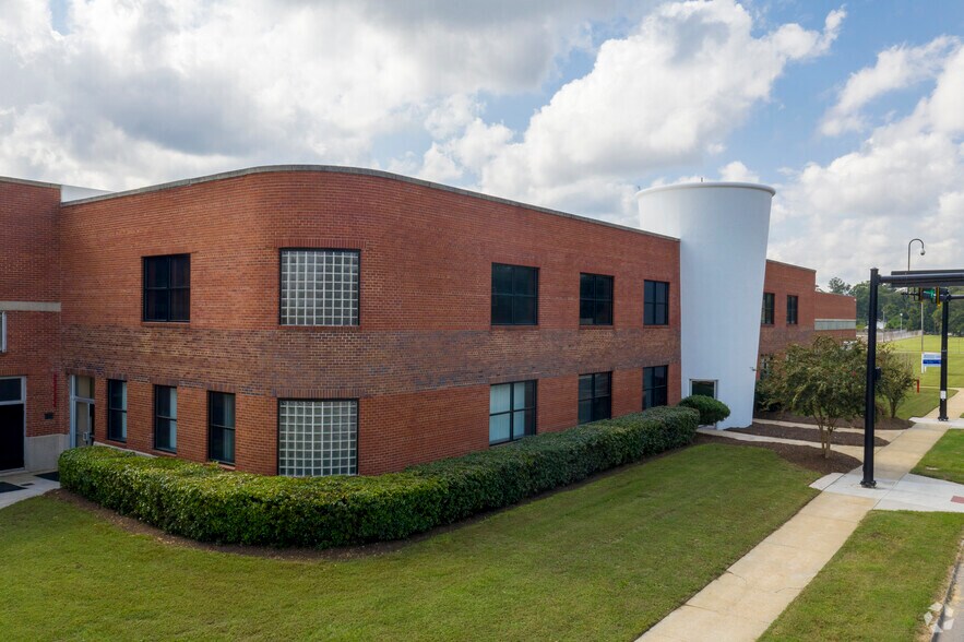 1550 Wrightsboro Rd, Augusta, GA 30904 Industrial For Lease