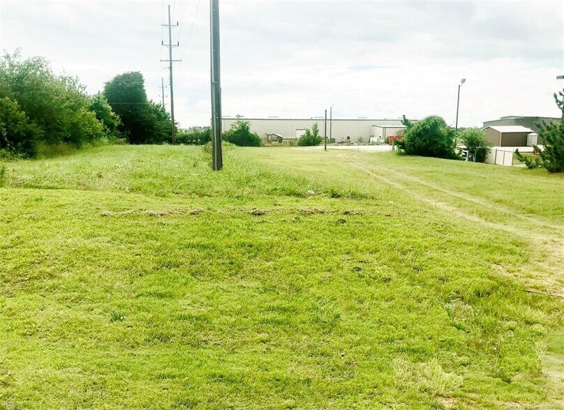 More Photos Of 1105 Lonnie Abbott Blvd, Ada Land For Sale