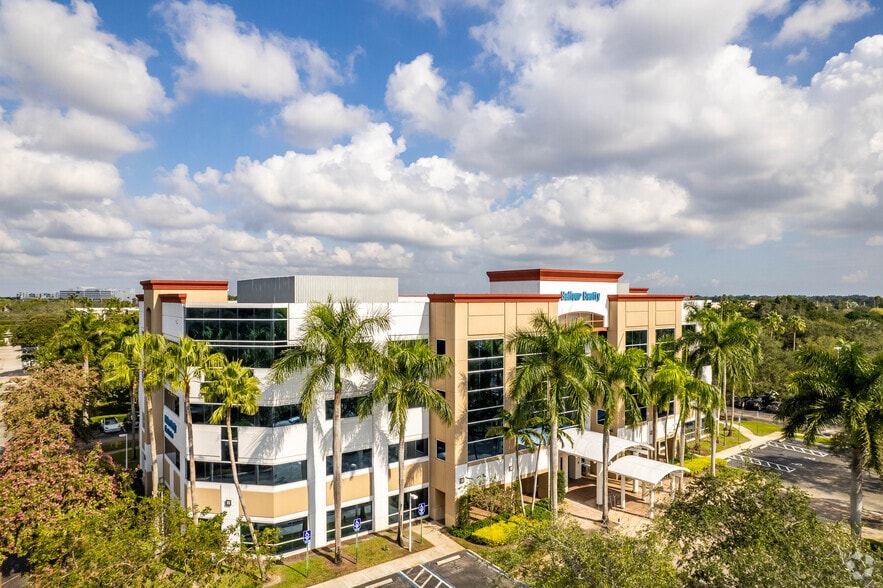 More Photos Of 7901 SW 6th Ct, Plantation Office For Lease