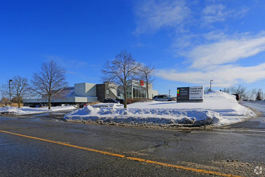 Primary Photo Of 65 Hanson Ave, Kitchener Office For Lease