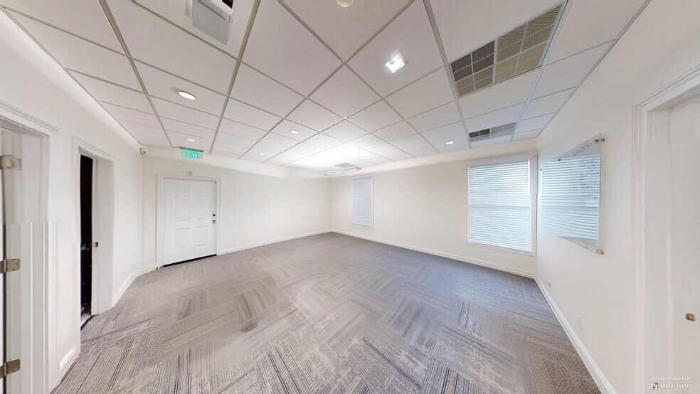 More Photos Of 3103 Medlock Bridge Rd, Norcross Office For Sale