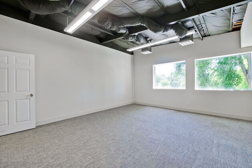 More Photos Of 853 Brown Rd, Fremont Research And Development For Lease