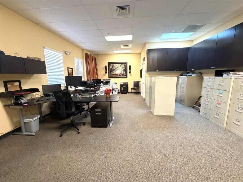 More Photos Of 3246 W Lake Mary Blvd, Lake Mary Office For Sale