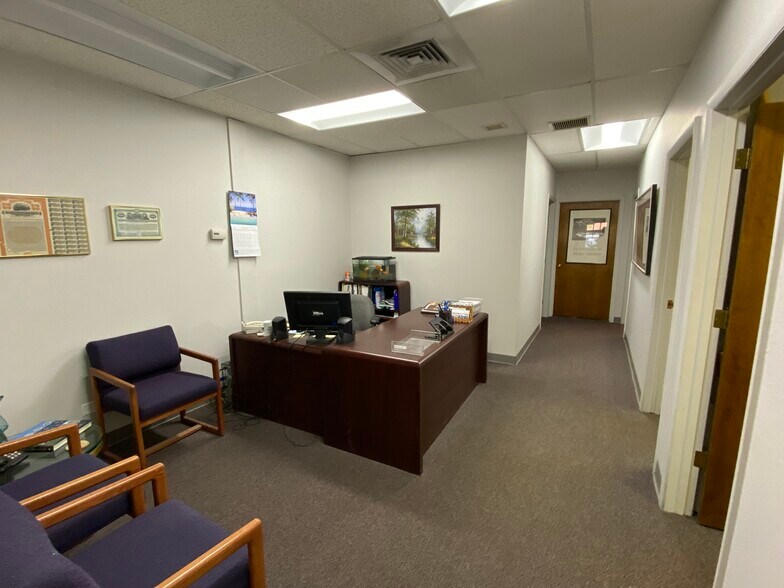 More Photos Of 8000 E Prentice Ave, Englewood Medical For Sale