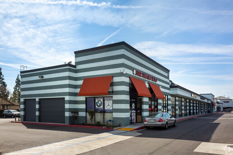 More Photos Of 1386-1490 E Foothill Blvd, Upland Unknown For Lease