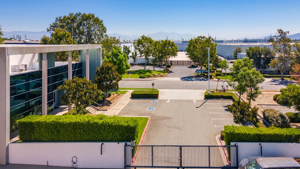 More Photos Of 9570 Santa Anita St, Rancho Cucamonga Warehouse For Lease