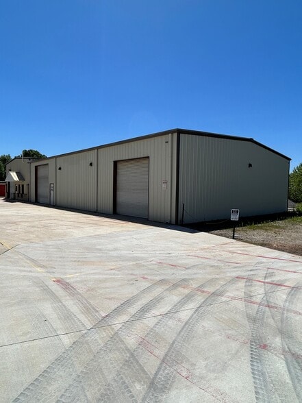 More Photos Of 1360 Greensboro Hwy, Watkinsville Warehouse For Lease