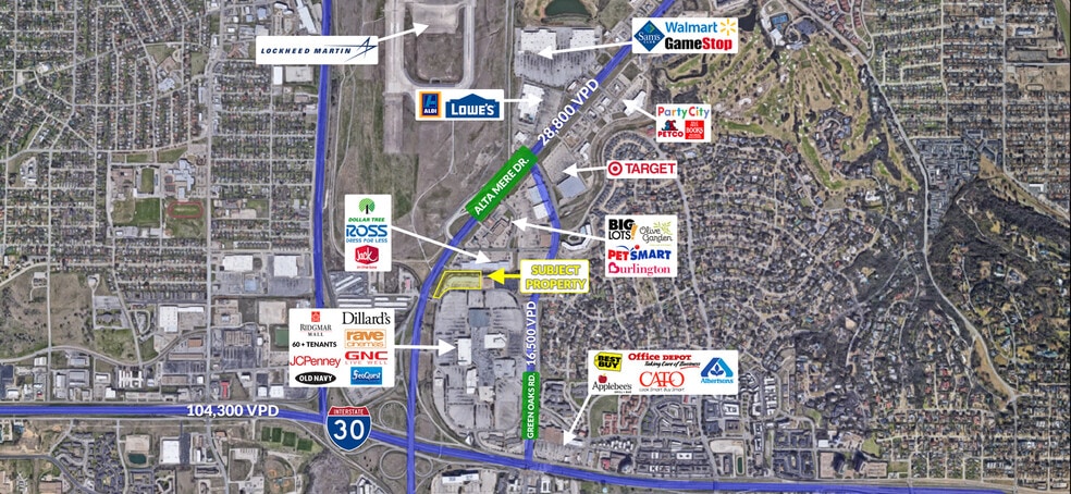 More Photos Of 1700-1760 Mall Cir, Fort Worth Freestanding For Lease