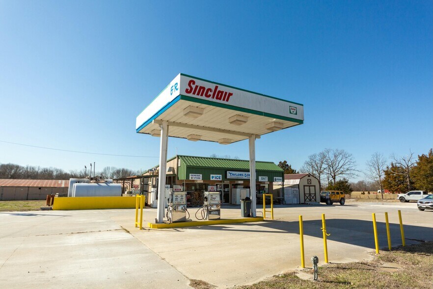 More Photos Of 784 E State Highway 215, Dadeville Self Storage For Sale