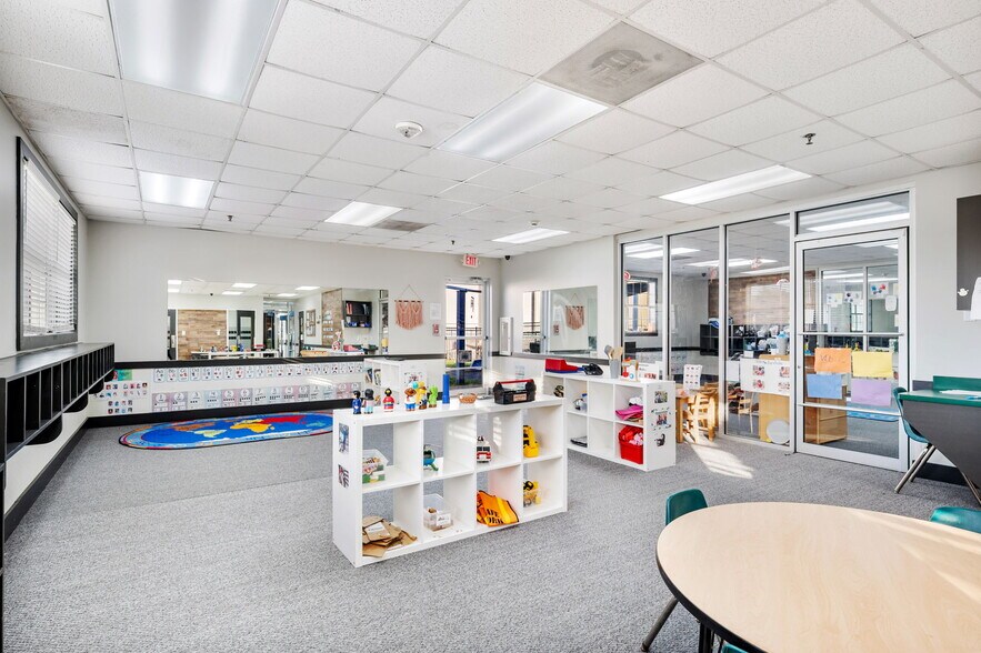 More Photos Of 10002 Camino Bandera, San Antonio Daycare Center For Sale