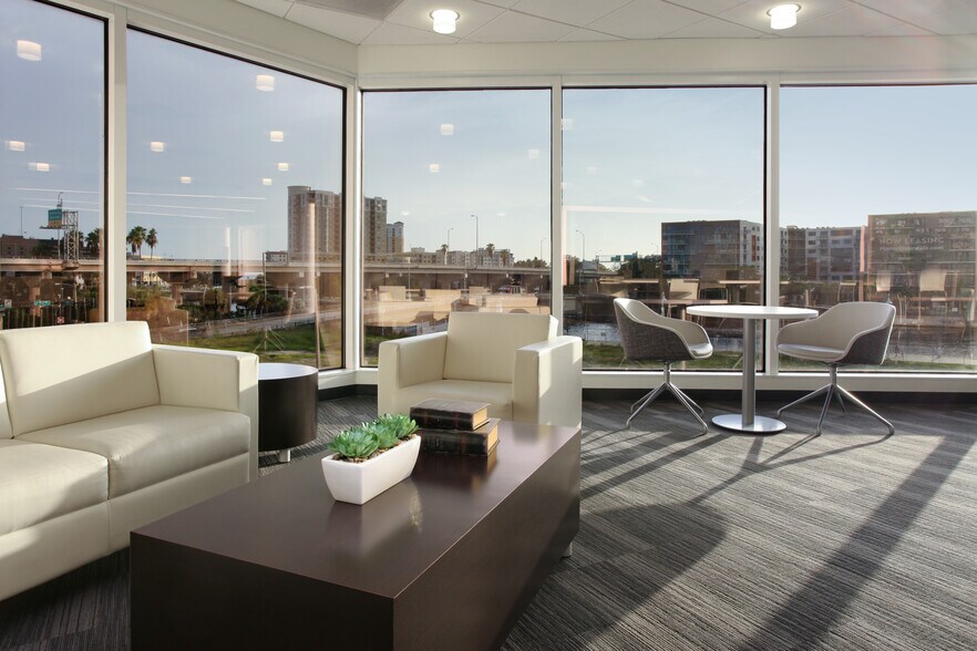 More Photos Of 100 S Ashley Dr, Tampa Office Residential For Lease