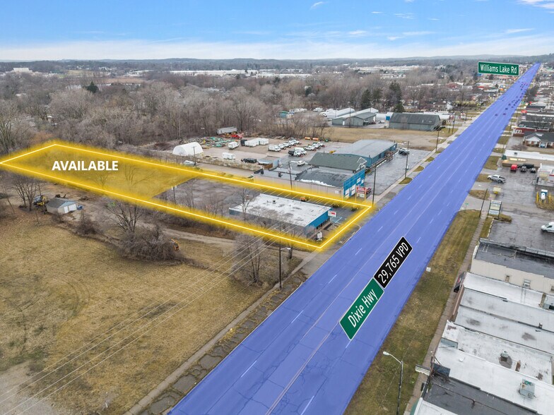 More Photos Of 4539-4541 Dixie Hwy, Waterford Freestanding For Lease