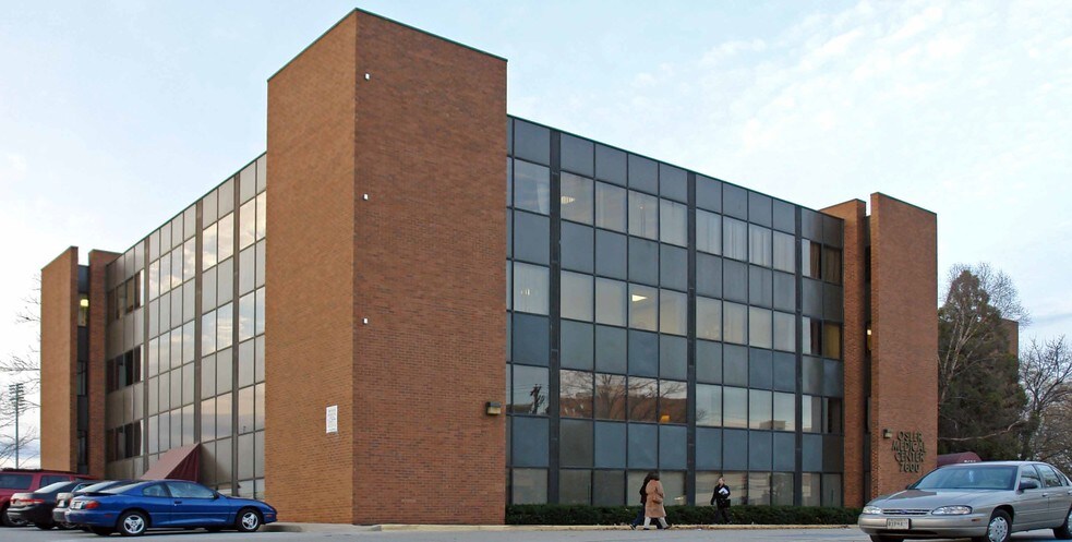 More Photos Of 7600 Osler Dr, Towson Medical For Sale