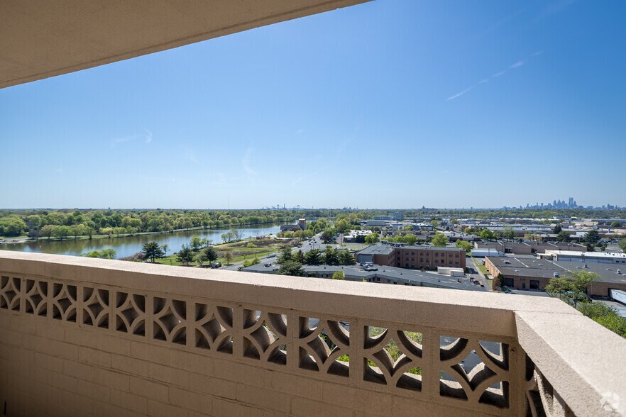 More Photos Of 5105 N Park Dr, Pennsauken Apartments For Lease