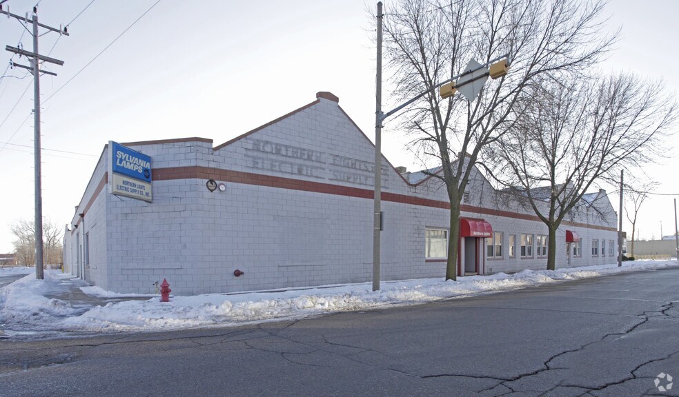 Primary Photo Of 3307 14th Ave, Kenosha Manufacturing For Sale