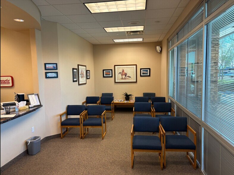 More Photos Of 2960 N Litchfield Rd, Goodyear Office For Sale