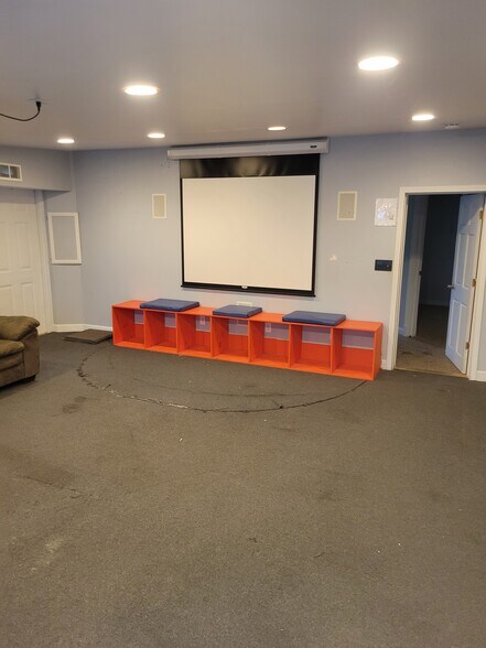 More Photos Of 1241 Hill Rd, Pickerington Medical For Lease