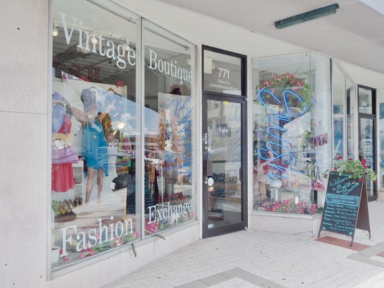 More Photos Of 765&771 NE 125th St, North Miami General Retail For Sale