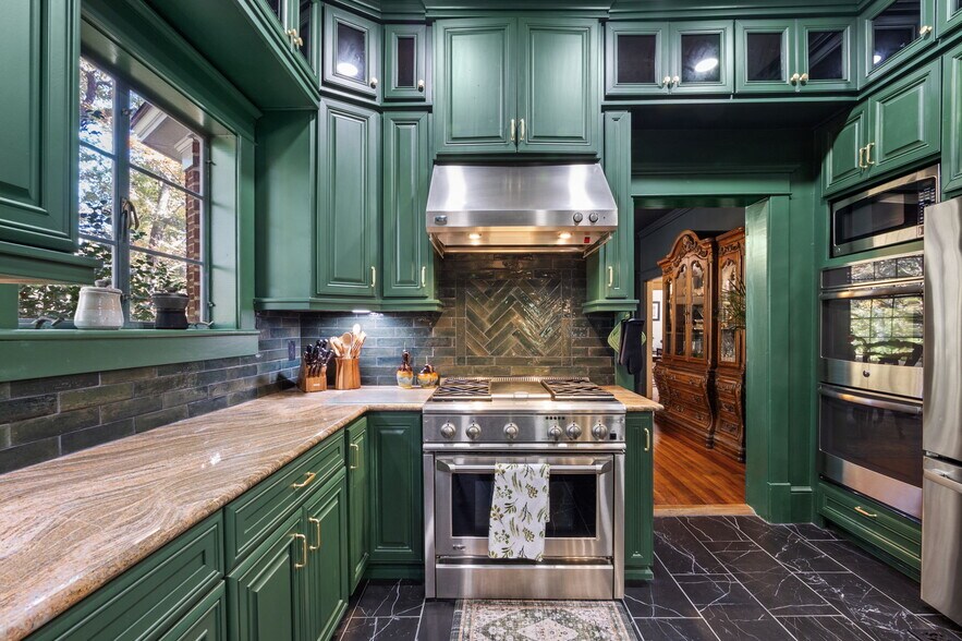 More Photos Of 7891 Boston Rd, Roxboro Specialty For Sale