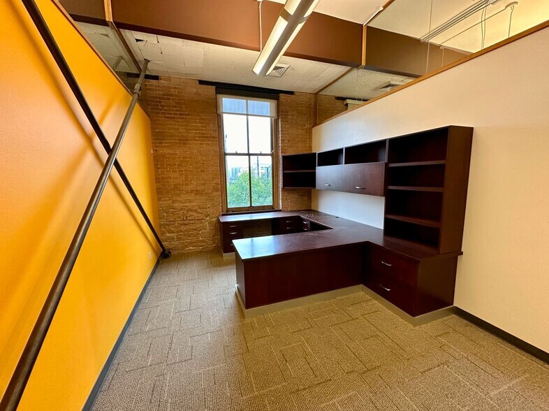 More Photos Of 375 W 200 S, Salt Lake City Loft Creative Space For Lease
