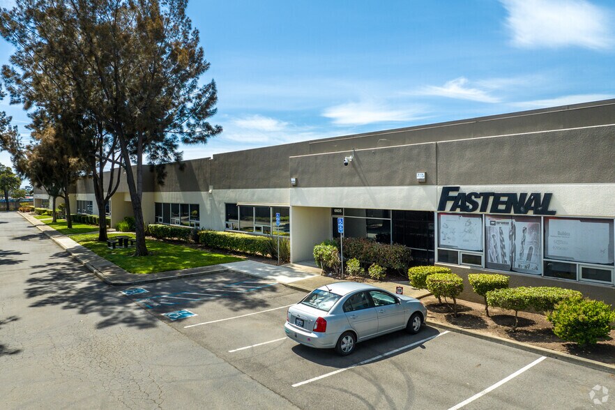 More Photos Of 6603-6617 San Leandro St, Oakland Unknown For Lease