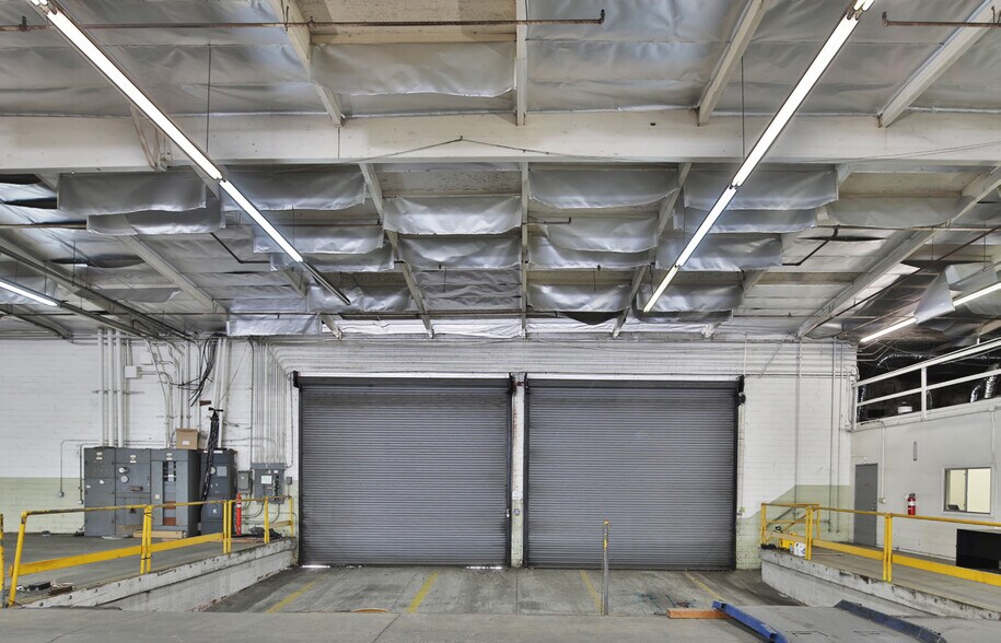 More Photos Of 201 W 138th St, Los Angeles Warehouse For Sale