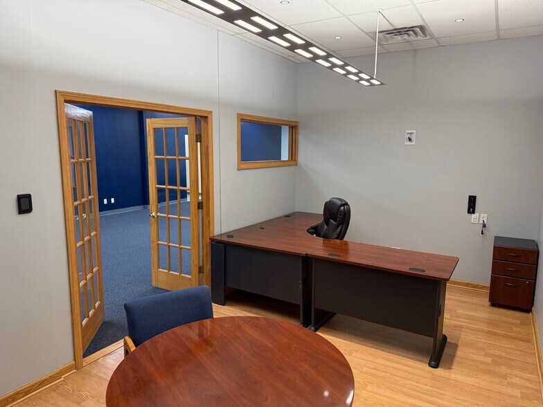 More Photos Of 8191 Birchwood Ct, Johnston Flex For Lease