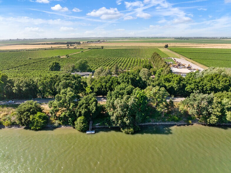 More Photos Of 14268 CA-160, Isleton Apartments For Sale