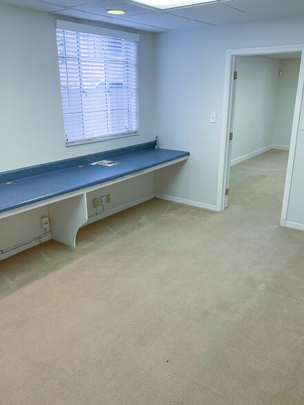 More Photos Of 163 E Morse Blvd, Winter Park Storefront Retail Office For Lease