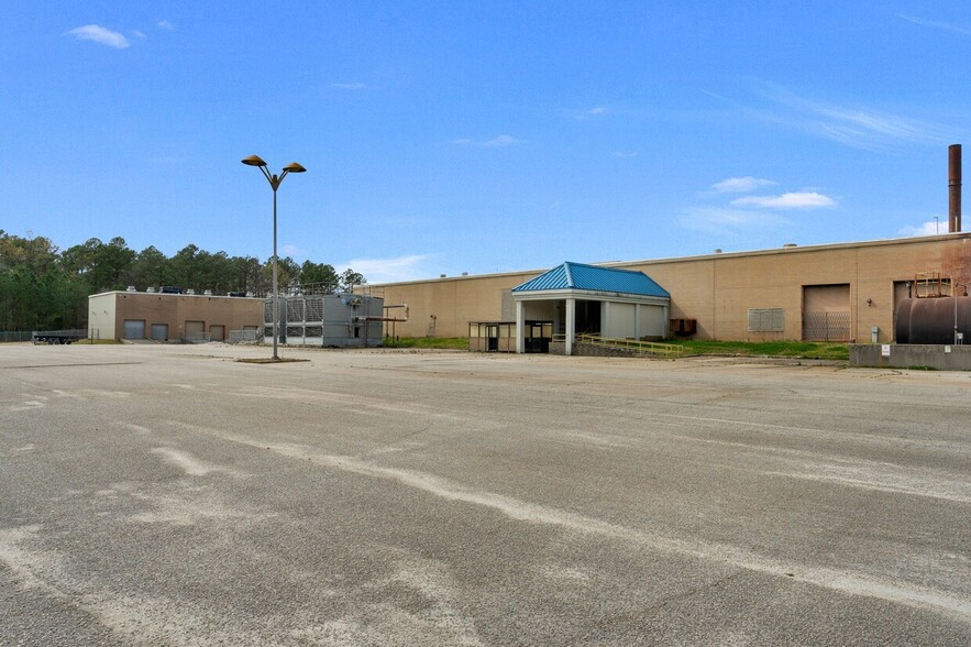More Photos Of 1444 Lancaster Hwy, Chester Manufacturing For Sale